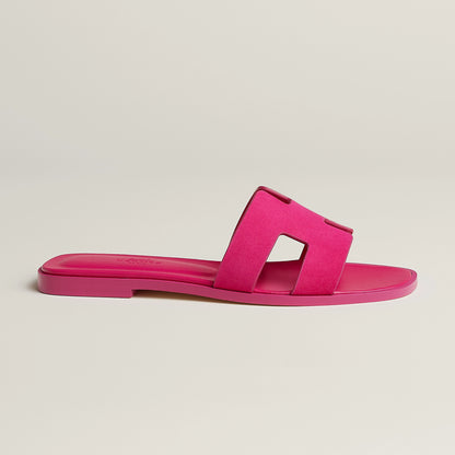 Dark pink Alma sandal