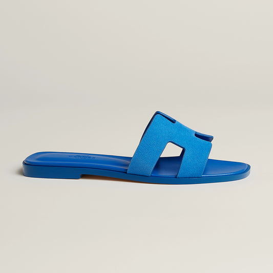 Alma sandal in Pacific blue